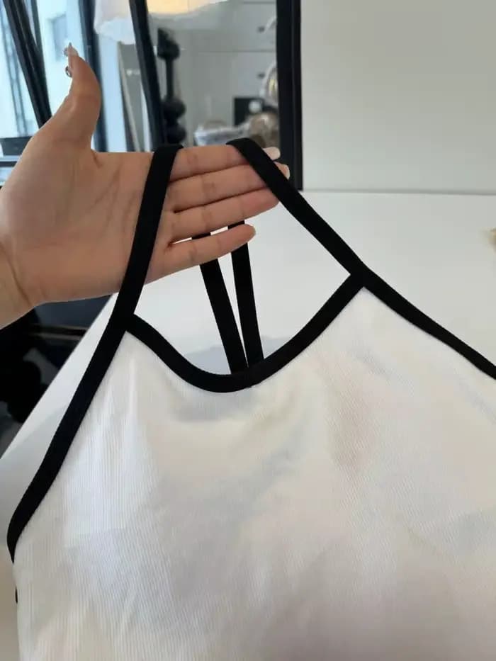 Maillot de bain une pièce côtelé noir et blanc contrastant pour femme 2026