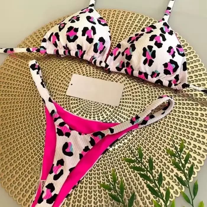 2025 Maillot de bain bikini femme fendu couleur unie à lacets