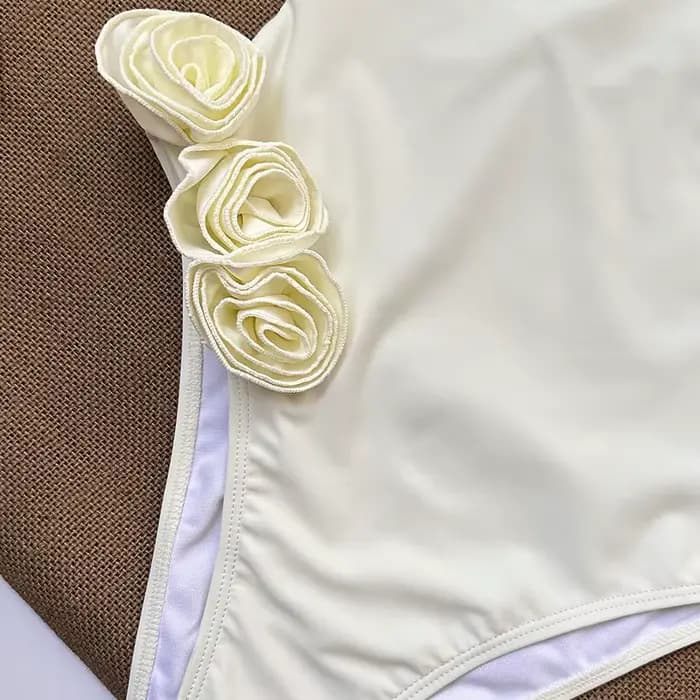 Sexy Rosette tour de cou une pièce maillot de bain 2024 nouveaux maillots