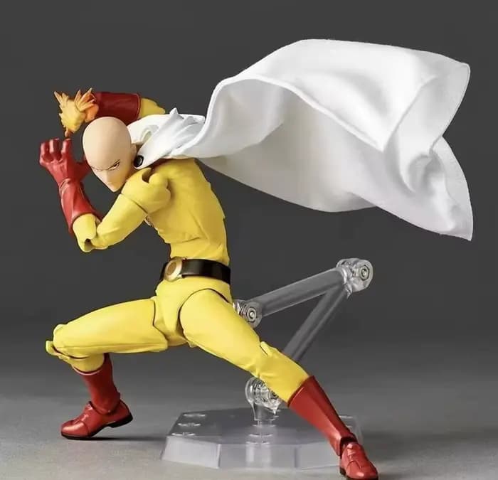 Figurine d'action Hot One Punch Man Saitama Revoltech Amazing Yamaguchi, modèle de collection anime en stock, cadeau idéal en stock