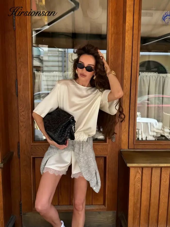 Hirsionsan – ensemble deux pièces pour femmes, hauts courts et shorts en dentelle, tenue élégante de haute qualité, survêtement doux