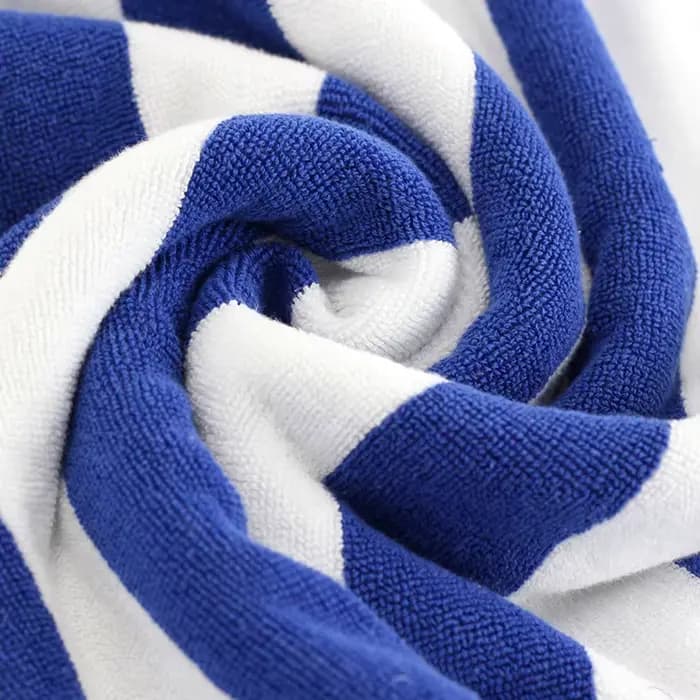 Serviette de plage rayée bicolore 100% coton nordique 75x152cm