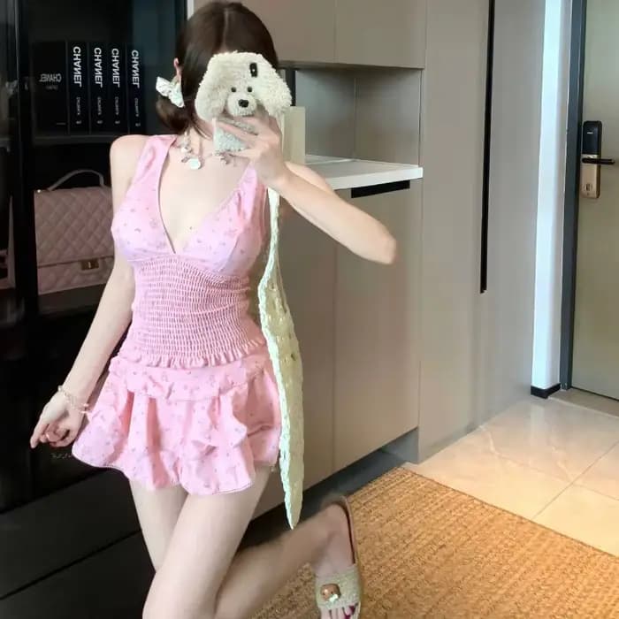 Maillot de bain deux pièces rose à fleurs pour femme