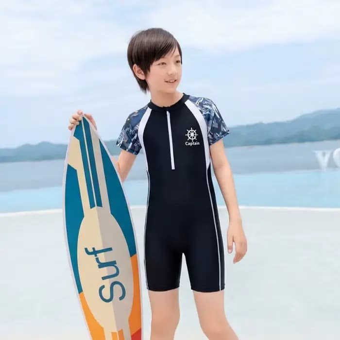 Maillot de bain une pièce pour garçons