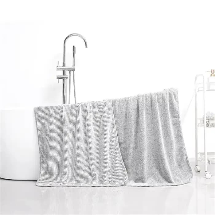 Serviette de bain en fibre de charbon de bambou antibactérienne