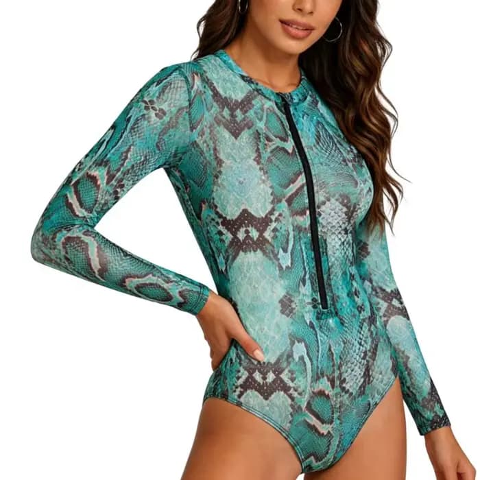 Maillot de bain une pièce à manches longues imprimé serpent turquoise, fermeture éclair sur le devant, coupe haute, monokini pour femme, idéal pour le surf estival