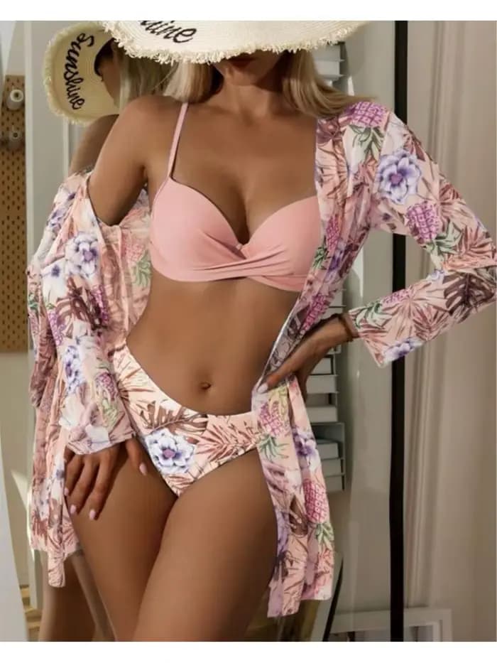 Cache maillot trois pièces pour femmes