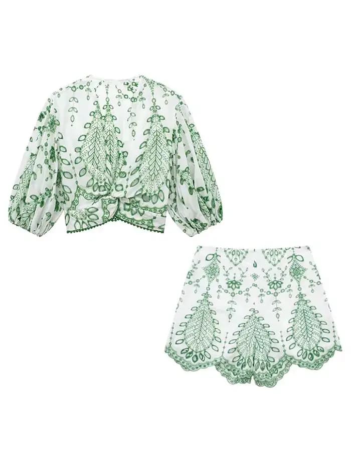 Femme 2 pièces Shorts ensembles 2024 nouvelle mode broderie chemisier court été femmes costume