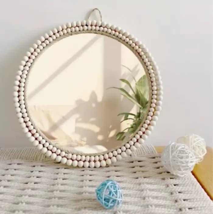 Miroir cosmétique artisanal nordique décoré de perles en bois, forme de pétale, pour commode, salon, porche, salle de bain