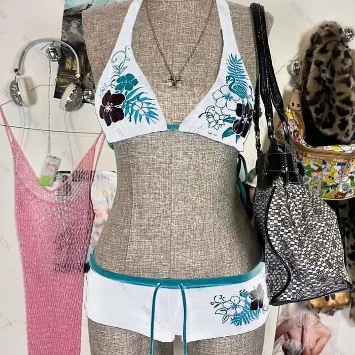 Sexy Hottie imprimé lacé dos nu Bikini 2 pièces ensemble femmes maillot de bain fendu plage