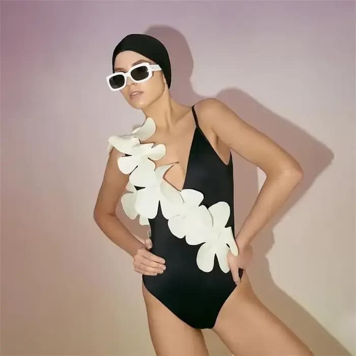 Maillot de bain une pièce à volants, sexy, à lacets, motif floral, couleur unie, pour femmes, vêtements de plage, nouvelle collection, 2022