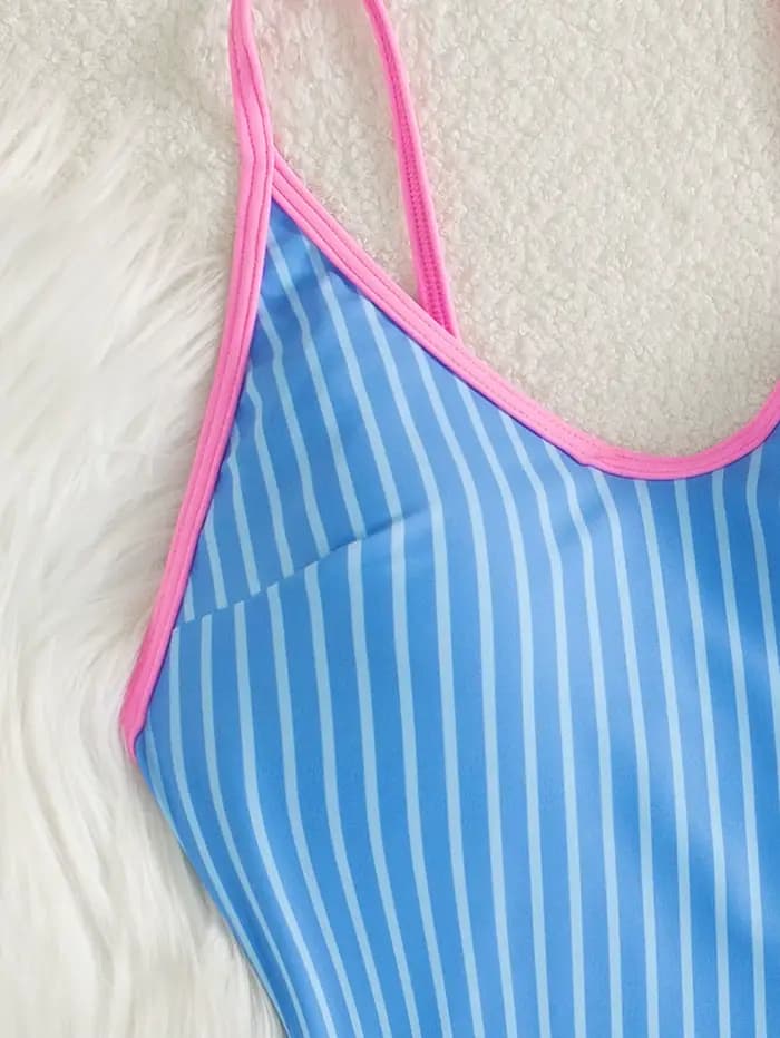 Maillot de bain une pièce rayé bleu pour femmes