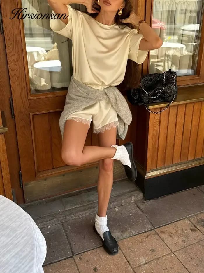 Hirsionsan – ensemble deux pièces pour femmes, hauts courts et shorts en dentelle, tenue élégante de haute qualité, survêtement doux