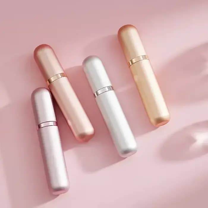 Mini bouteille de parfum rechargeable de 5ml, bouteille cosmétique Portable, vaporisateur, atomiseur, conteneur de pulvérisation, bouteilles rechargeables de voyage