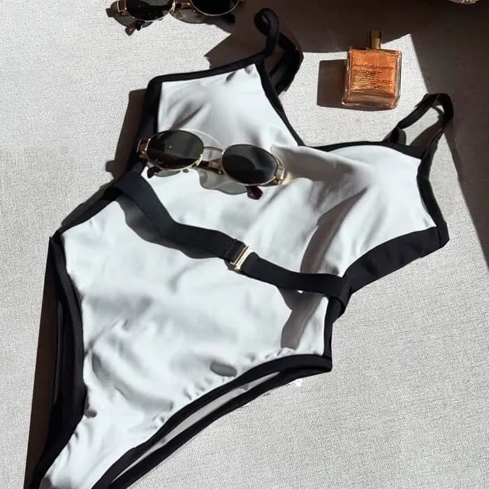 Sexy femmes une pièce maillot de bain