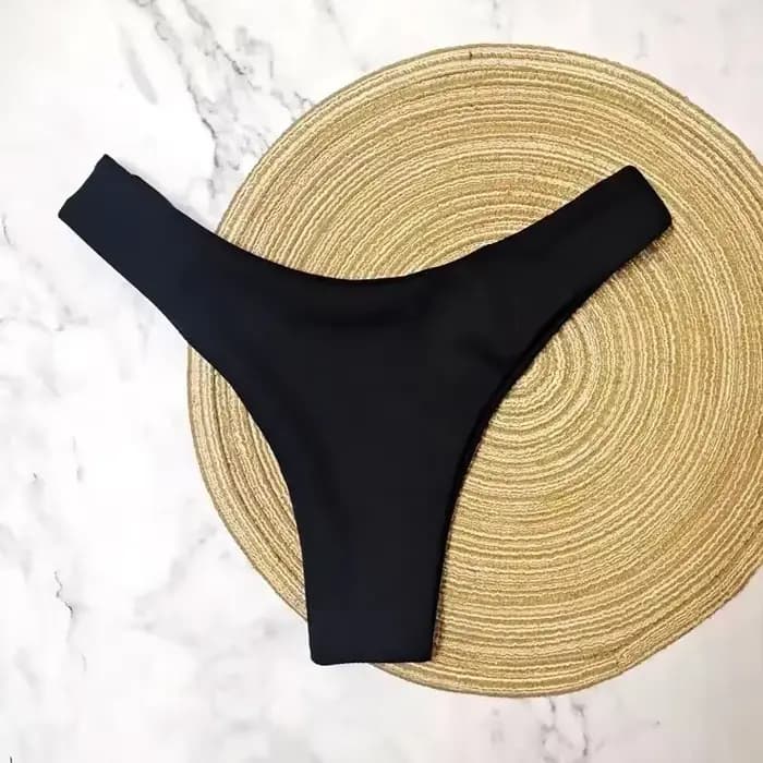 Femmes Sexy maillots de bain slips été bas de Bikini string maillot de bain dames noir maillots de bain нижнее бельё жletiе Sexу Lingerie
