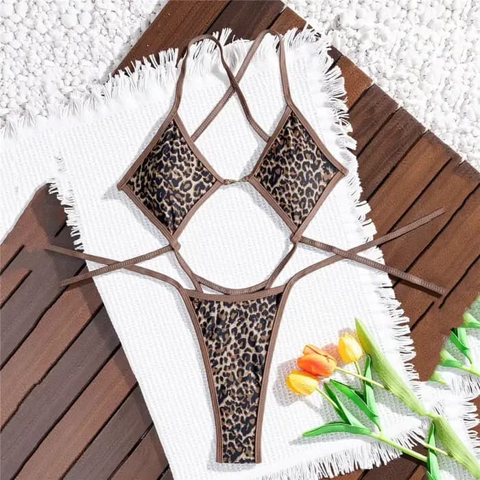 Maillots de bain une pièce à imprimé léopard pour femmes, bikini triangle à lacets, maillot de bain 2026, monokini ajouré, maillot de bain d'été