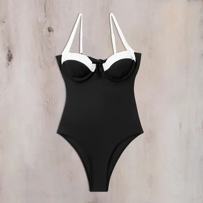 Maillot de bain une pièce sexy noir et blanc patchwork avec armatures