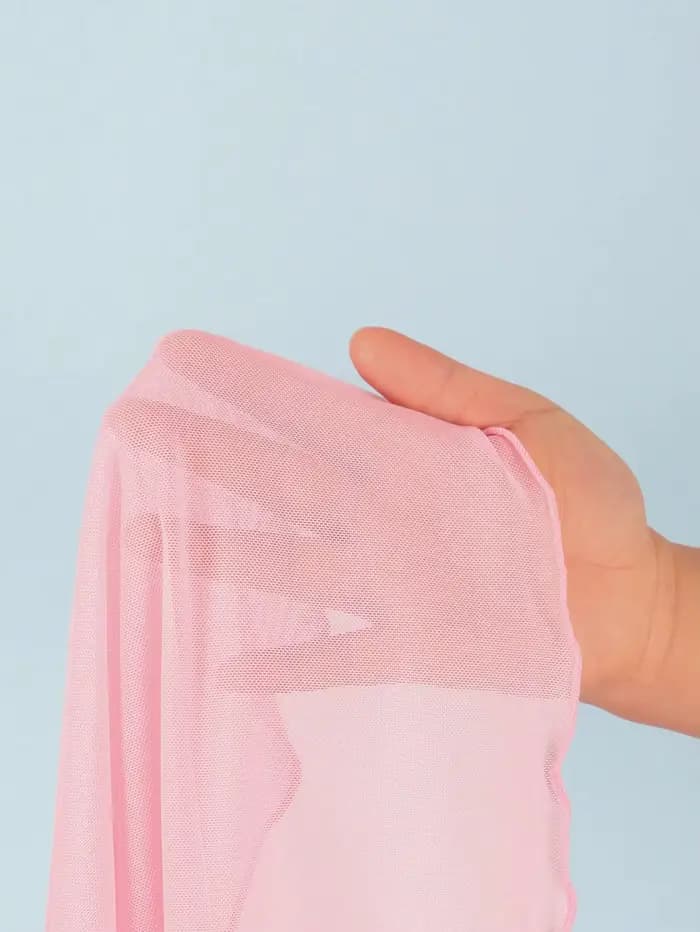 Maillot de bain 3 pièces imprimé léopard pour enfants avec bretelles spaghetti, cordon de serrage latéral et paréo en maille rose