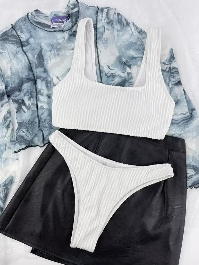 Bikini 2026 Sexy Blanc et Noir Côtelé Push-Up Micro Maillot de Bain Séparé Femme Plage Deux Pièces Tenue