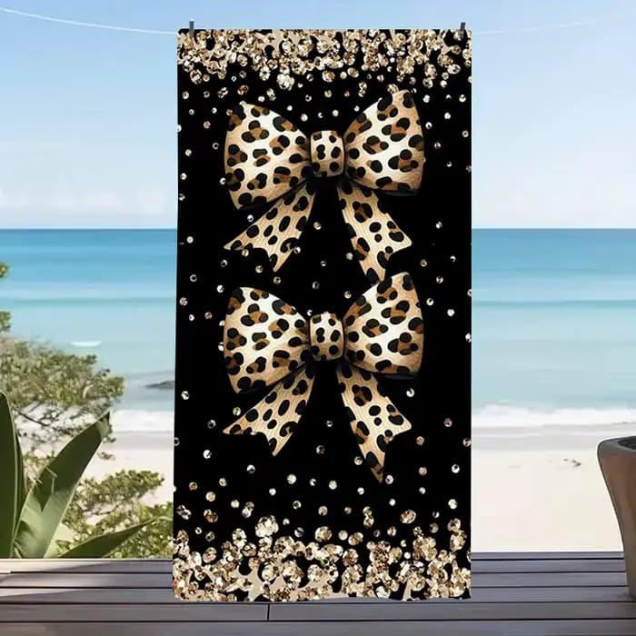 Serviette de plage en microfibre à motif léopard avec nœud papillon, motif guépard rose, serviette de bain tendance, esthétique Y2K, serviettes de bain pour voyage