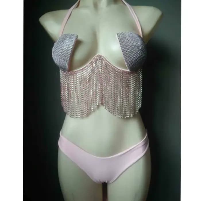 Maillot de bain avec des strass et des franges