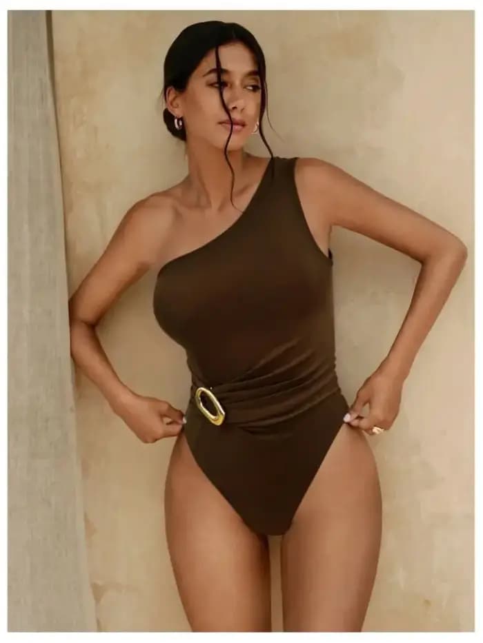 Cikini marron maillot de bain bijoux en métal une épaule Style de vacances une pièce été