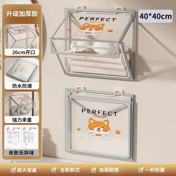 Vêtements dans la salle de bain serviettes
