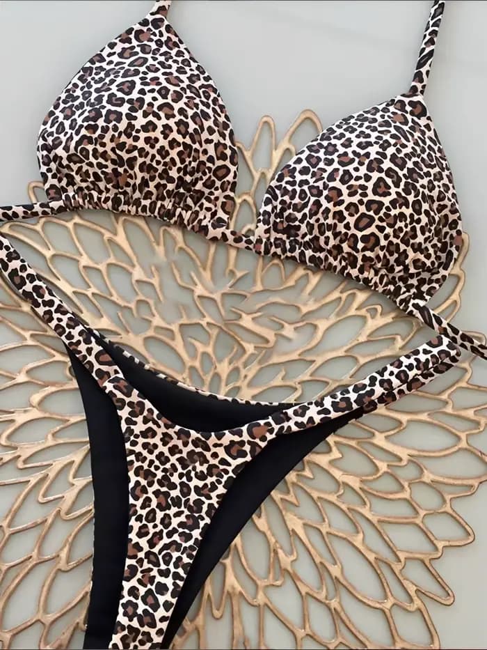 Maillot de bain Trikini imprimé string 2026 rembourré pour femme, maillot de bain brésilien sexy, tenue de bain féminine