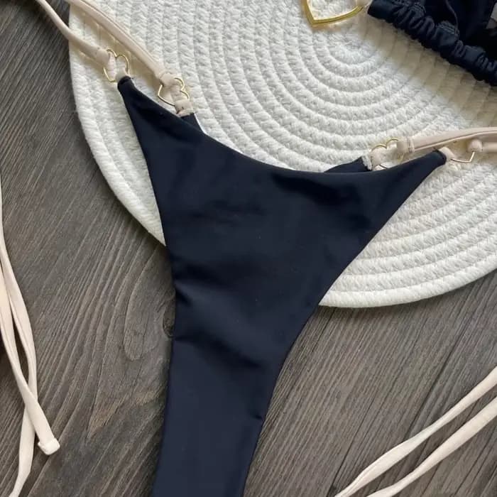 Ensemble de bikini sexy à bretelles croisées