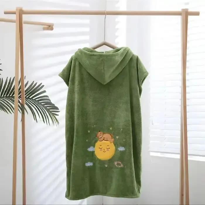 Serviette de bain : robe de bain lavable et enveloppée pour femme
