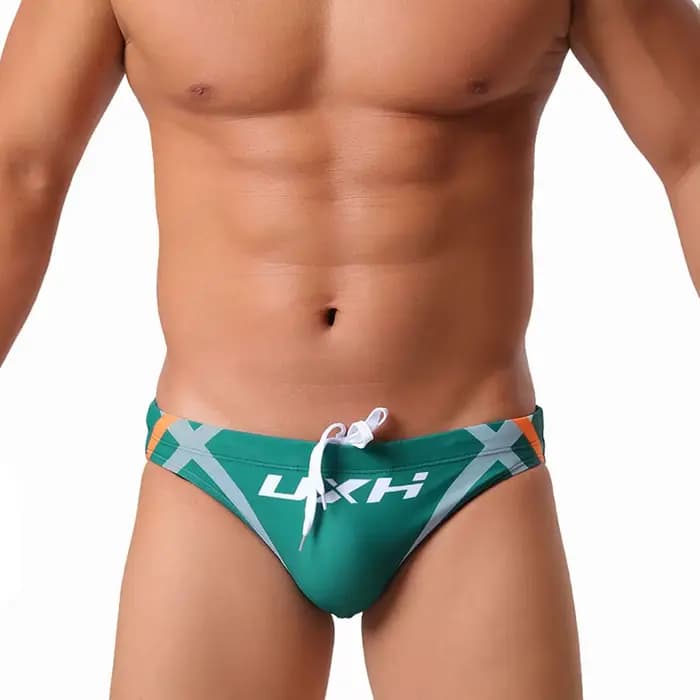 Slip de bain ajusté pour hommes