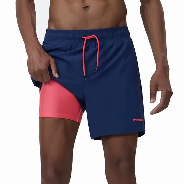 Le dernier short de bain homme doublure respirante 2 in1