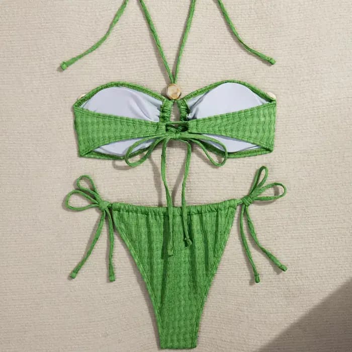 Ensemble de micro-bikini sexy 2026 pour femmes, bretelles croisées, ornement en coquillage, string, bikini deux pièces, maillot de bain de vacances, vêtements de bain