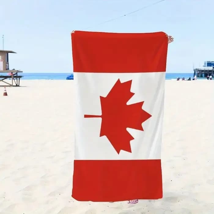 Serviette de plage drapeau du Canada : parfaite pour les aventures en bord de mer ensoleillées! Convient aux serviettes