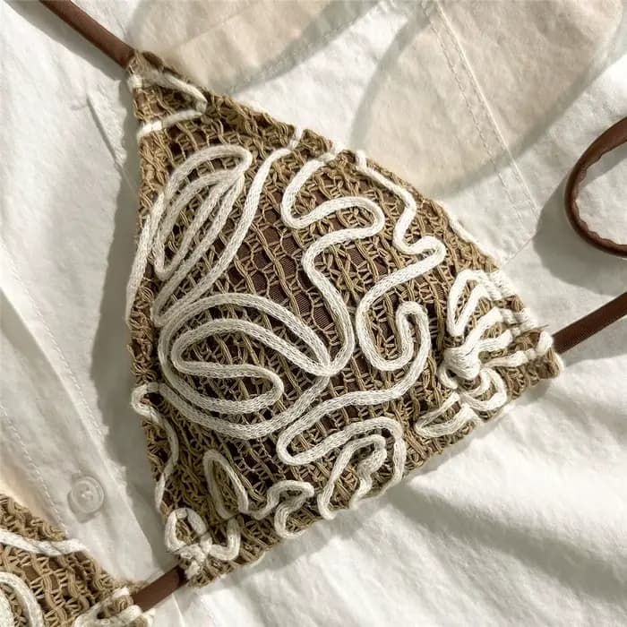 String marron licou Triangle
